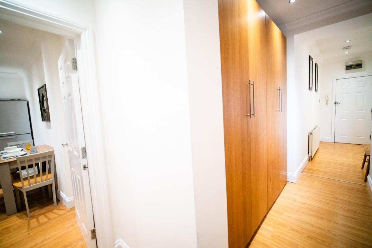 Stay With Serena Homes , One Bedroom Apartment Purley Eksteriør billede